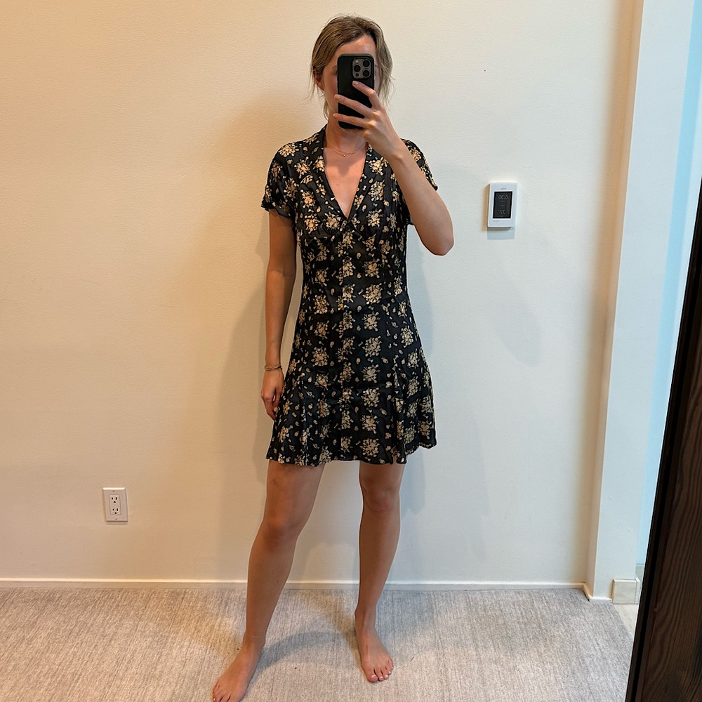 Ciao Lucia Julian Dress Begonia SZ Small